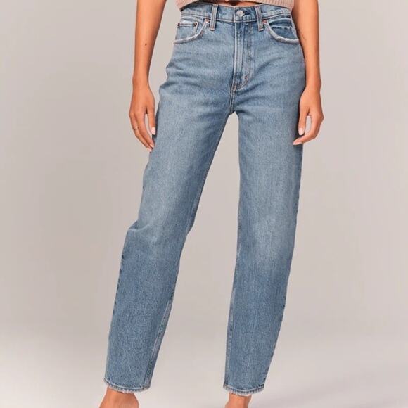 Abercrombie & Fitch '80's Mom High Rise Jeans | Medium Wash | SZ 28 - Picture 1 of 10